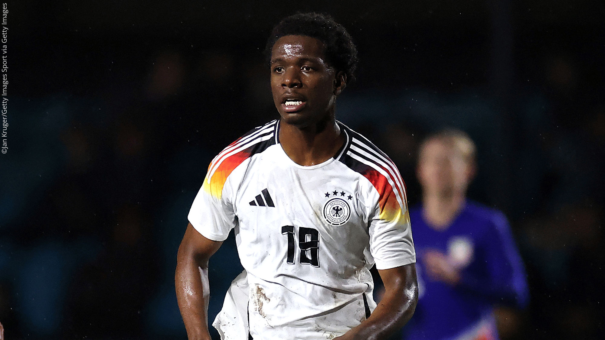 Adeh absolviert individuelles Programm