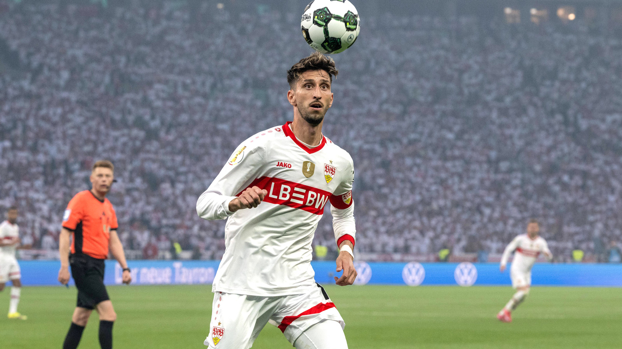 Hoeneß bestätigt: Karazor bleibt VfB-Kapitän