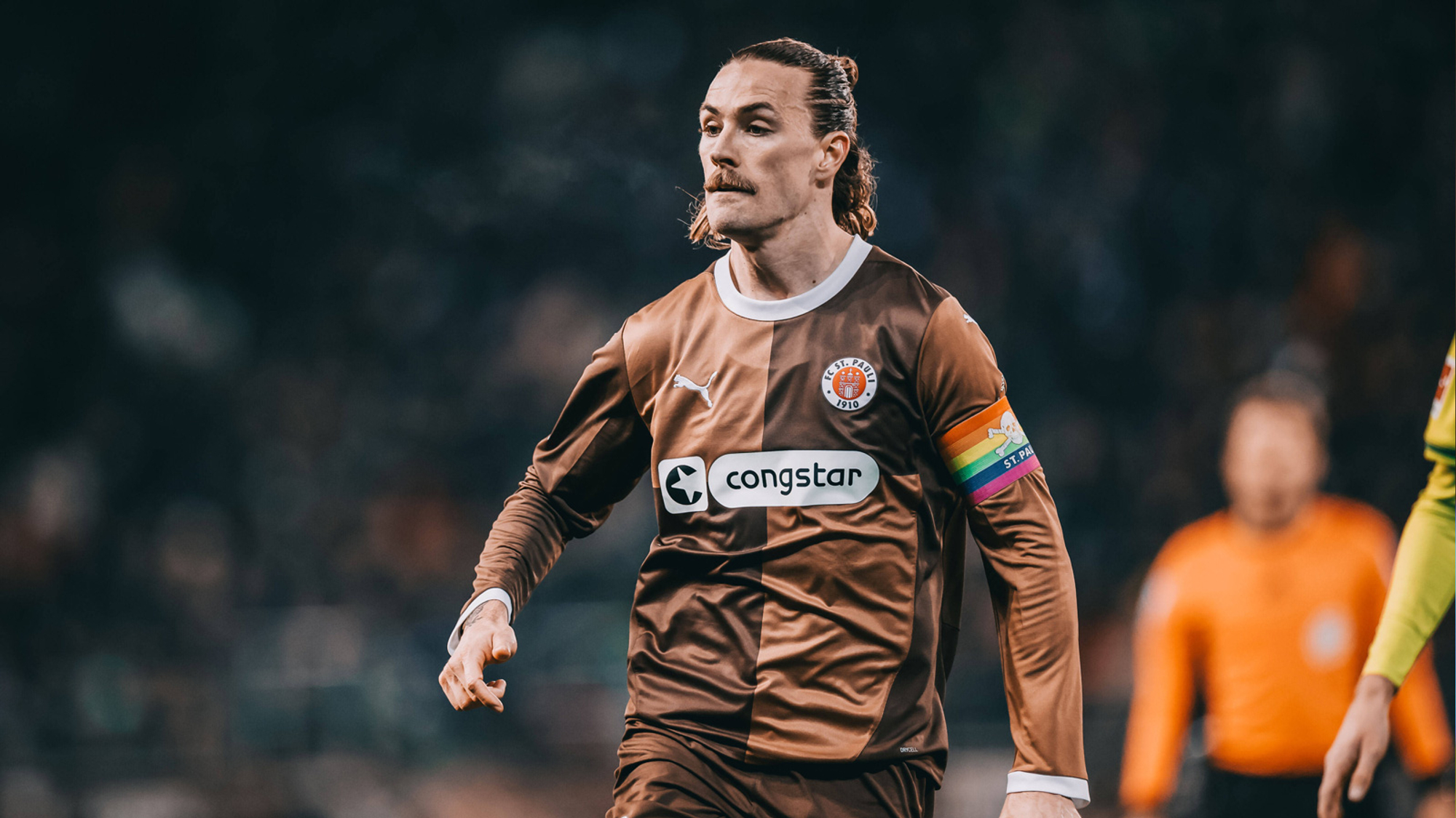 Blessin bestätigt Irvine als Kapitän