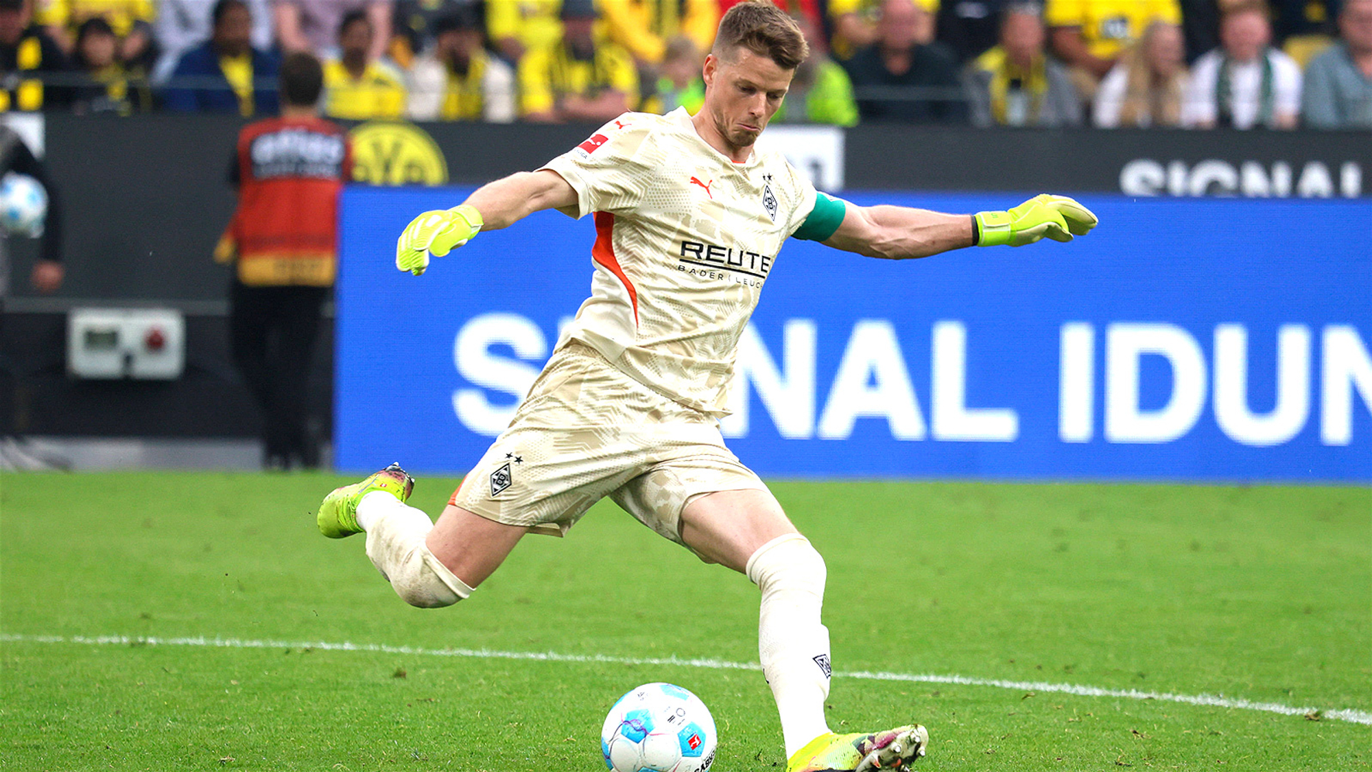 Leicester legt Leihangebot für Omlin vor