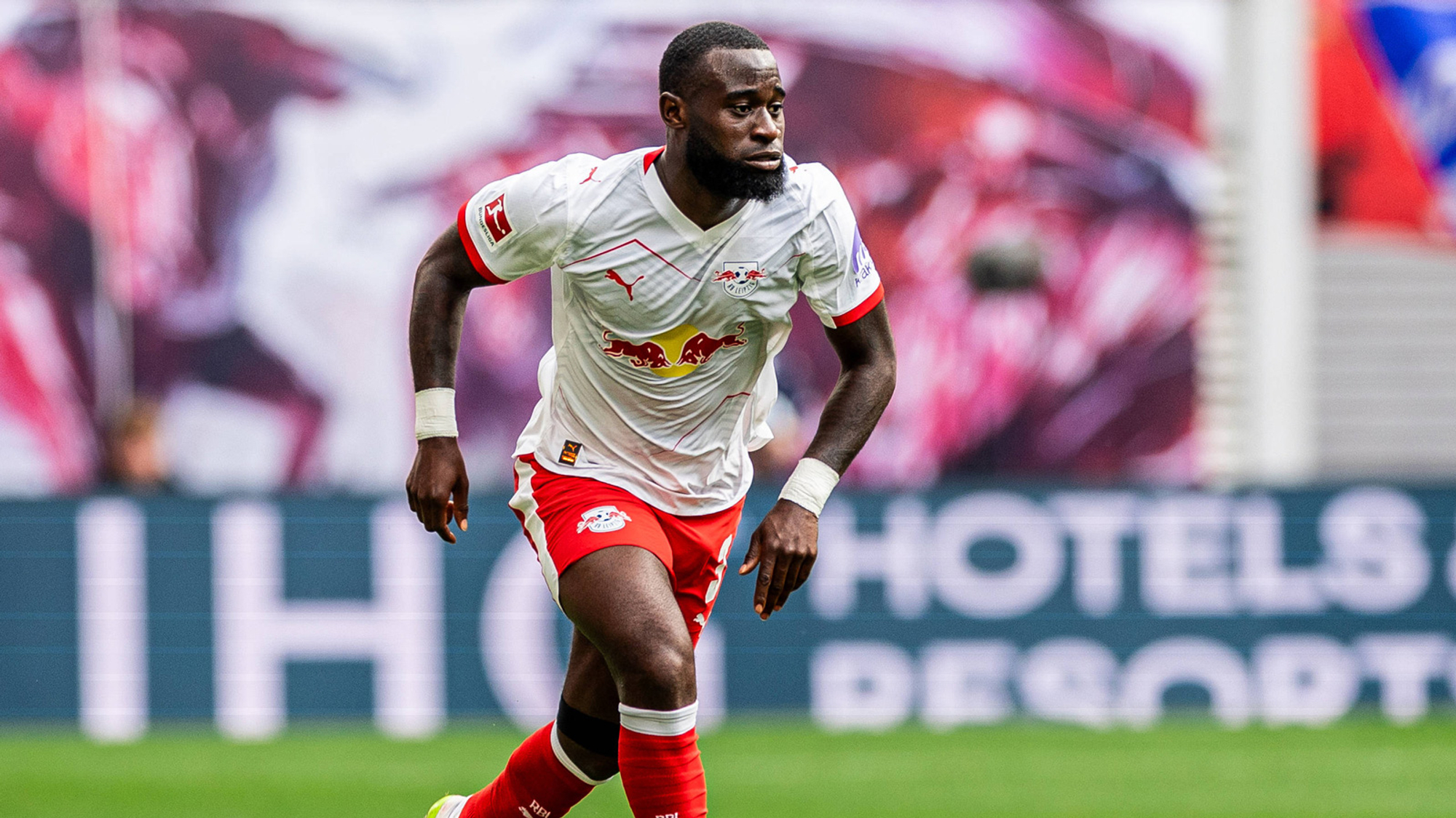 Nottingham Forest hat Geertruida im Visier