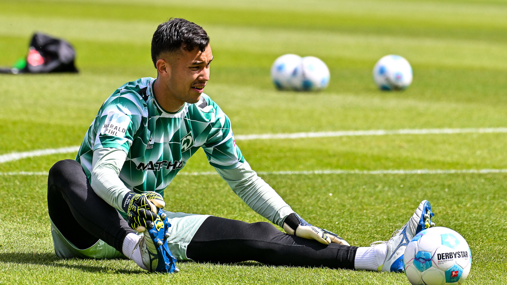 Backhaus bricht Werder-Training ab