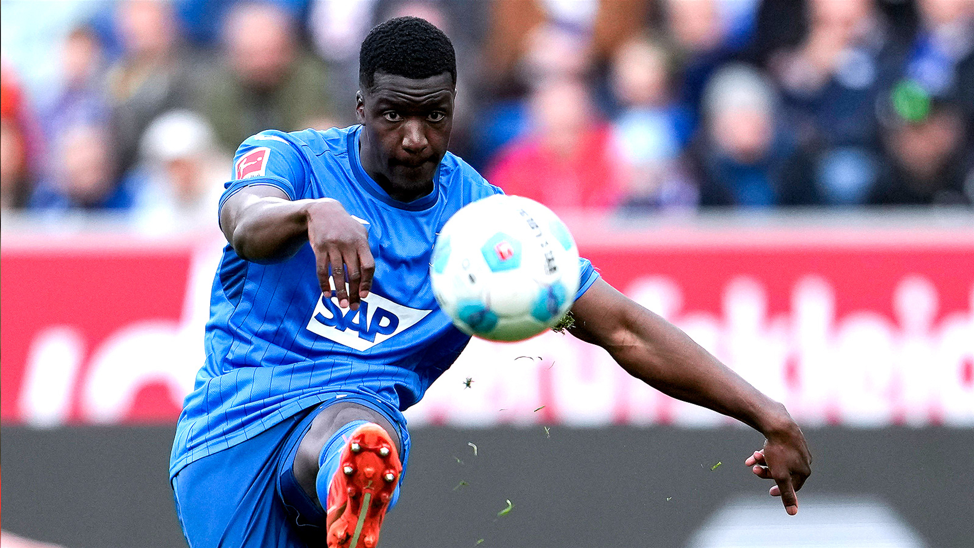 Nsoki steigert Belastung im Training