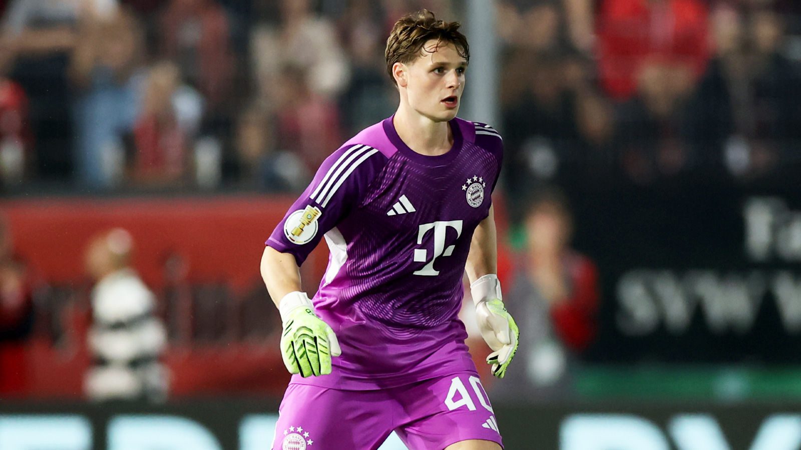 jonas-urbig-bayern-25-26-1.jpg