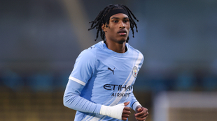 reigan-heskey-manchester-city-2025-2026.jpg