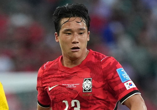 Taeseok Lee