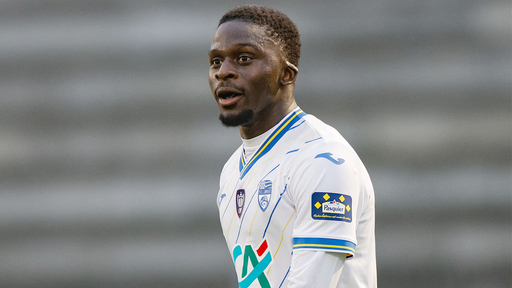bamba-dieng-fc-lorient-2025-2026.jpg