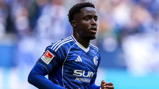 christian-gomis-fc-schalke-04-2025-2026.jpg