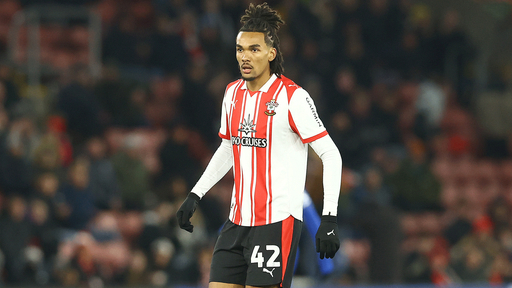 damion-downs-fc-southampton-2025-2026.jpg