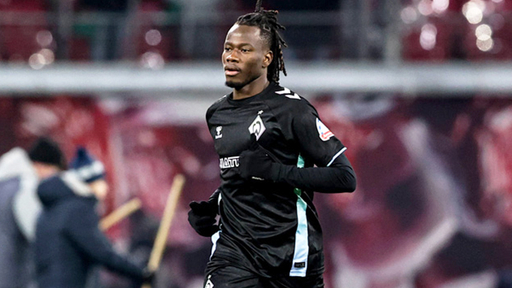 issa-kabore-werder-24-25.jpg