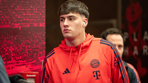 javier-fernandez-fc-bayern-münchen-2025-2026.jpg