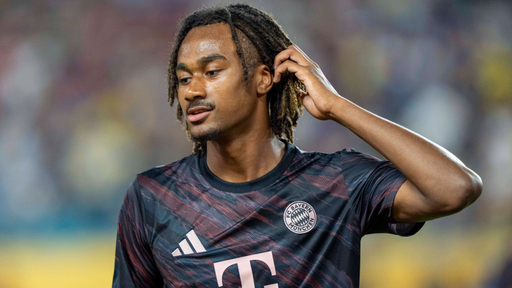 jonah-kusi-asare-bayern-25-26.jpg