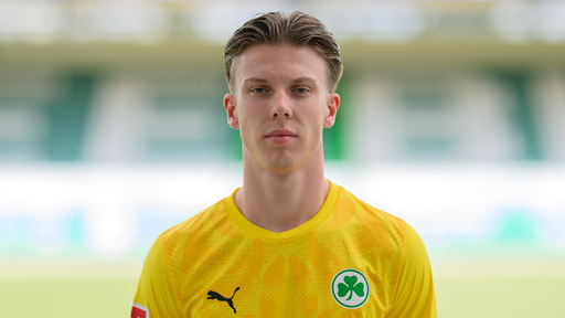 timo-schlieck-greuther-fuerth-2025-2026.jpg