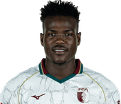 juma-bah-fc-augsburg-26-27-getty.png