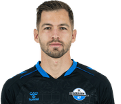 marvin-pieringer-paderborn-2627.png