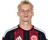 oscar-hoejlund-frankfurt-2627.png