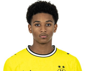enzo-dos-santos-dortmund-2627.png