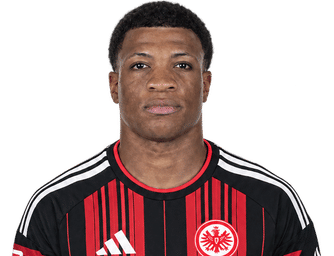 jessic-ngankam-frankfurt-2627.png